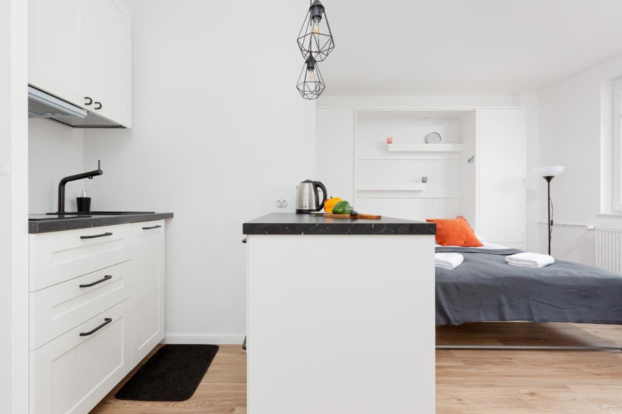 Studio Apartment Ochota Siemienskiego By Noclegi Renters Warszawa Eksteriør bilde